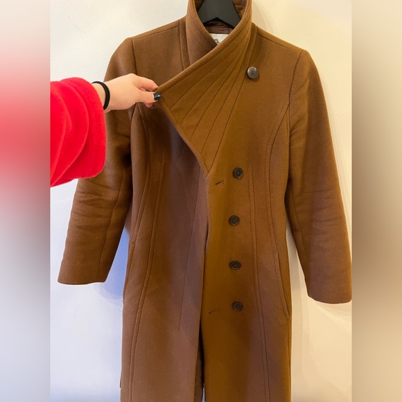 Aritzia Babaton Connor Coat - Picture 3 of 8